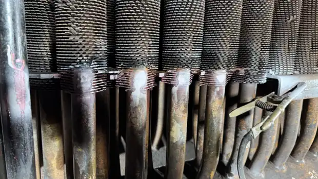 PARADA DE CALDEIRA — Feixe tubular aletado da serpentina da caldeira — Solutec AM Engenharia Industrial Manaus PARADA DE CALDEIRA — Feixe tubular aletado da serpentina da caldeira — Solutec AM Engenharia Industrial Manaus