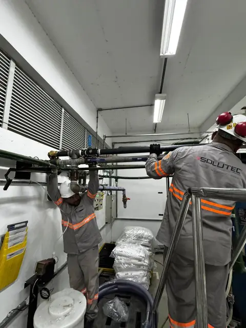 Fabricação Soldagem Montagem Pintura Tubulações Processos — Solutec AM